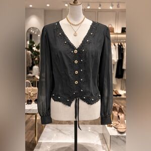 Chic vintage Black Button-Up Blouse